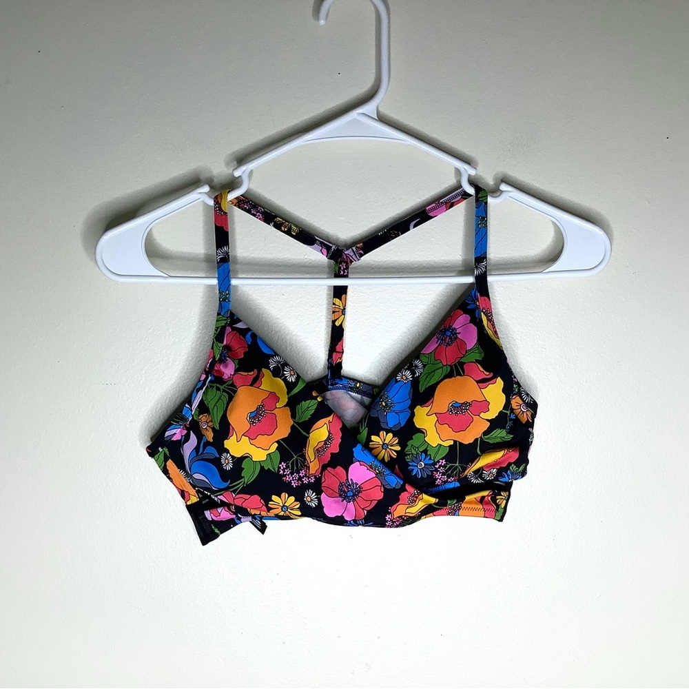 < NEW Victoria’s Secret PINK Floral Bikini > - Picture 3 of 7